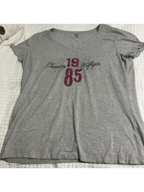 Tommy Hilfiger Women’s 1985 Bling Short Sleeve T-Shirt - Size XL